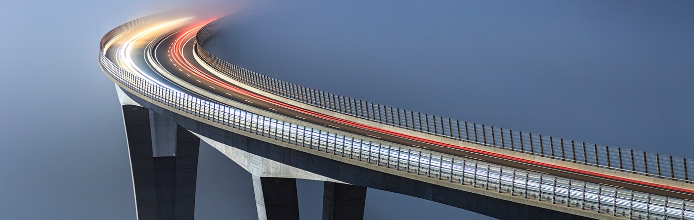 Fast moving bridge